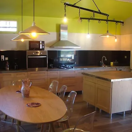 Les Grangettes*piscine*cadre Bucolique Holiday home